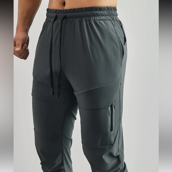 M's Stay Cool High Rib Cargo Jogger Athletic Pants - Picture 3 of 4